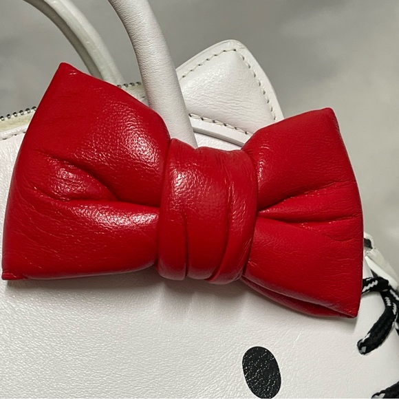 RARE Balanciaga x Hello Kitty White Leather / Red Bow Crossbody Bag with Receipt - Picture 11 of 13